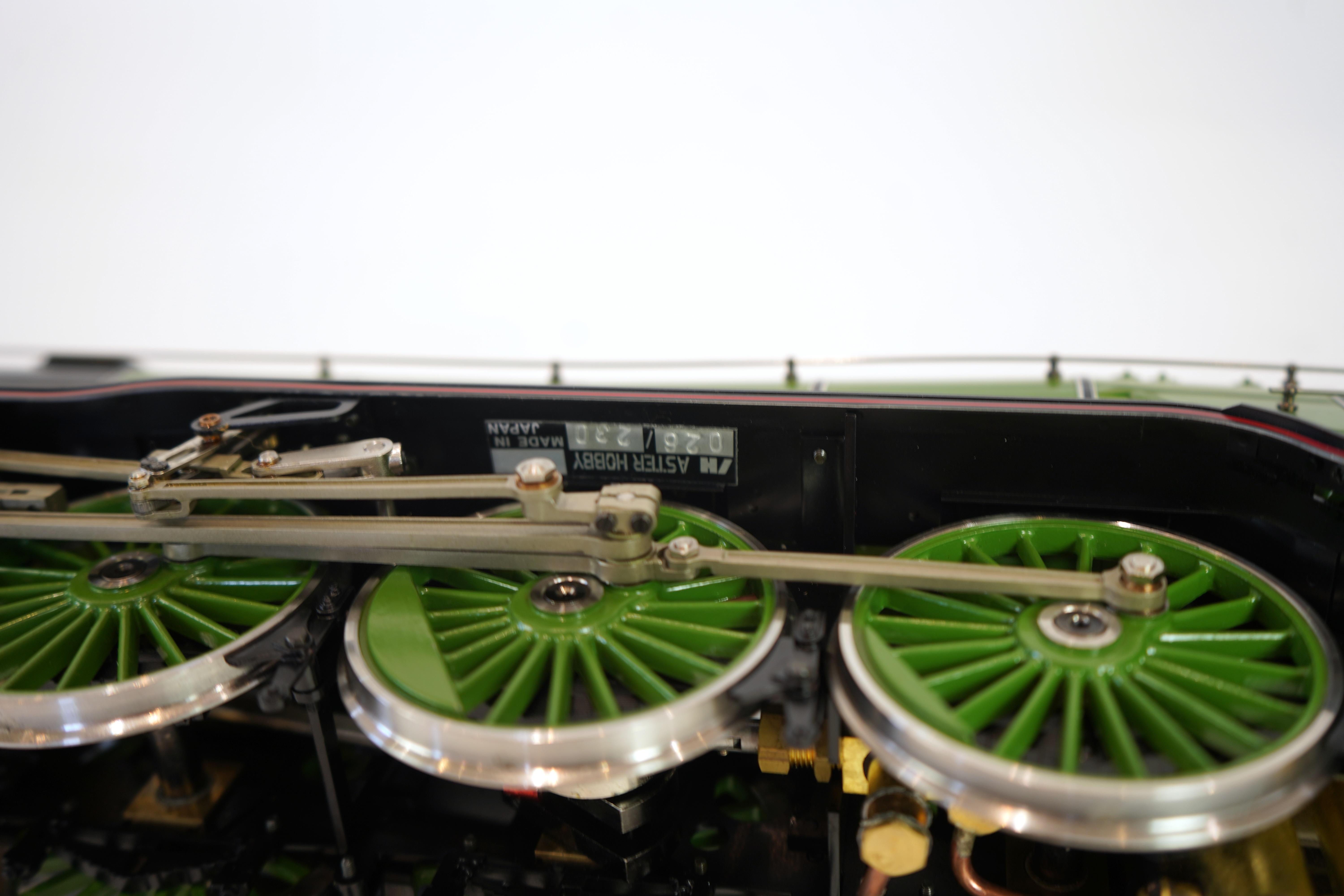 A Gauge One Aster Hobbies live steam LNER Class A3, 4-6-2 tender locomotive, Flying Scotsman 4472, the factory ‘Built Up’ version, spirit fired working three cylinder motion, with assembly instructions, operating instruc